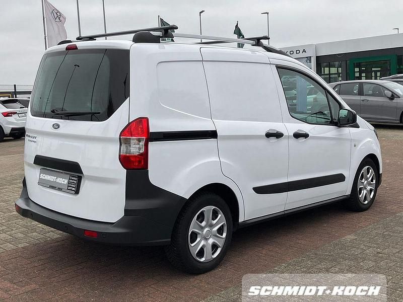 Gebraucht Ford Transit 101 PS (74 kW) 2022 Frostweiß (weiß) Limousine