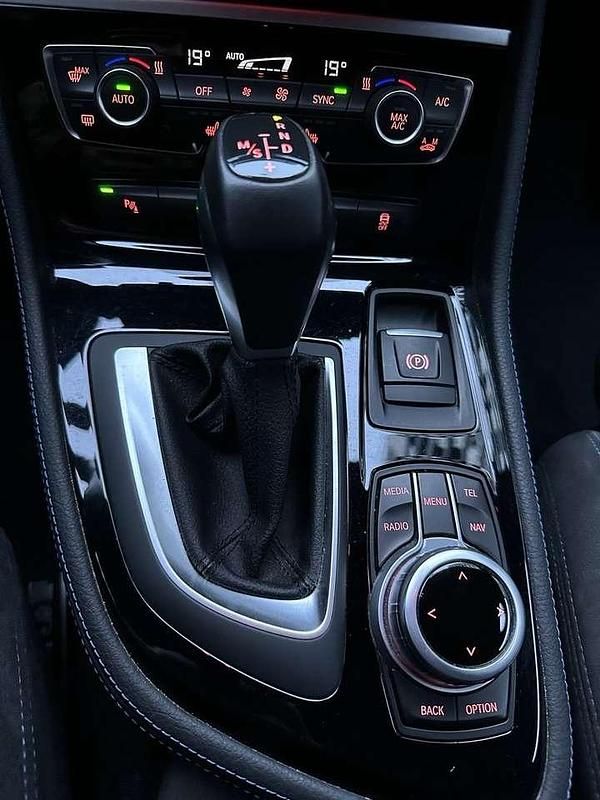 Gebraucht BMW 220 M Sport 190 PS (139 kW) 2016 Kombi