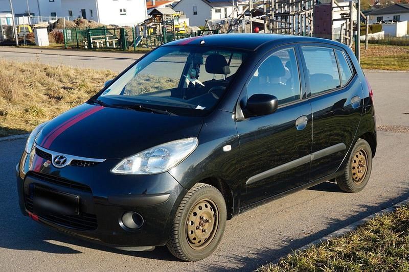 Gebraucht Hyundai i10 67 PS (49 kW) 2009 Schwarz Kleinwagen