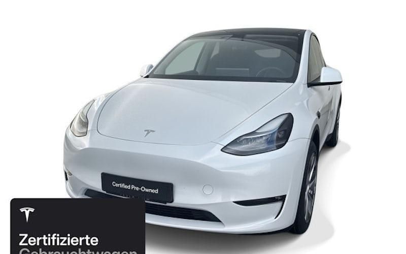 Gebraucht Tesla Model Y 273 kW (372 PS) 2023 Weiß SUV