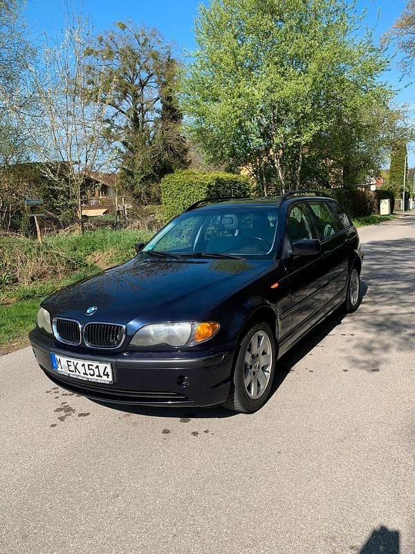 Gebraucht BMW 316 116 PS (85 kW) 2002 Blau Kombi