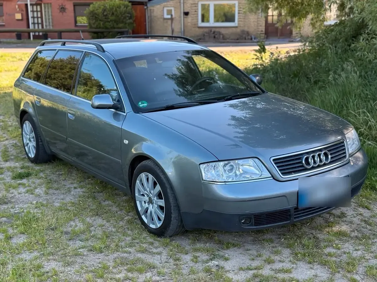 Gebraucht Audi A6 140 PS (102 kW) 2000 Grau Kombi