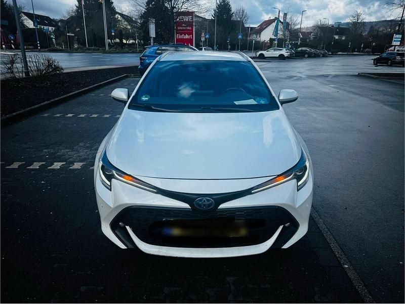 Gebraucht Toyota Corolla 152 PS (111 kW) 2022 Weiß Kombi