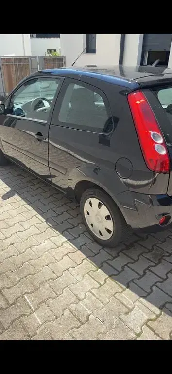 Gebraucht Ford Fiesta 69 PS (50 kW) 2008 Blau Kleinwagen