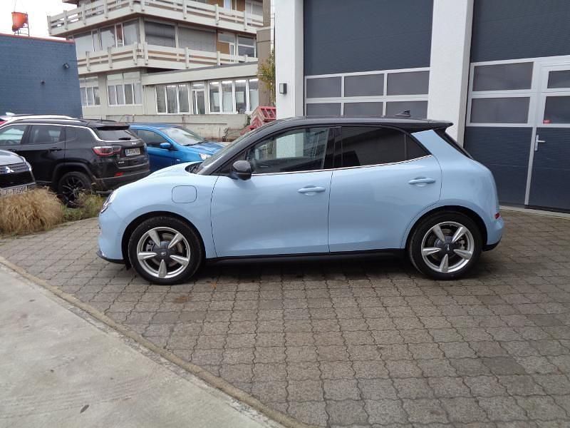 Usata Ora 03 125 kW (171 CV) 2024 Blu Utilitaria