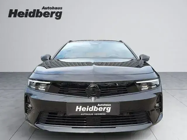 Gebraucht Opel Astra S 131 PS (96 kW) 2025 Schwarz Kleinwagen