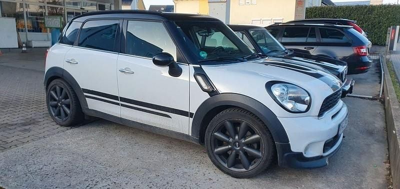 Weiß Gebraucht 2011 Mini Cooper S Countryman SUV | 5.000 € (Superpreis) - Bild 1/4