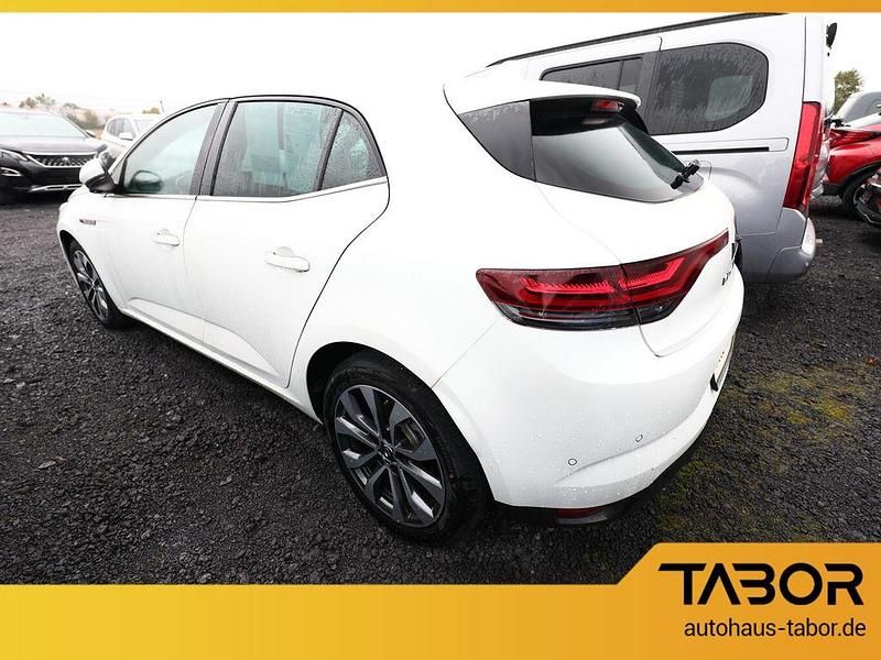 Gebraucht Renault Mégane IV Techno 140 PS (102 kW) 2023 Weiss Limousine