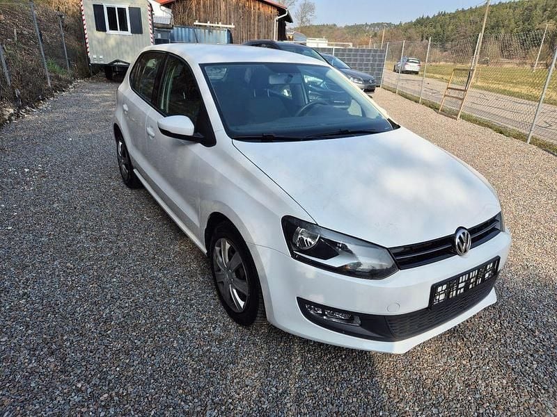 Gebraucht VW Polo 90 PS (66 kW) 2012 Weiß Kleinwagen