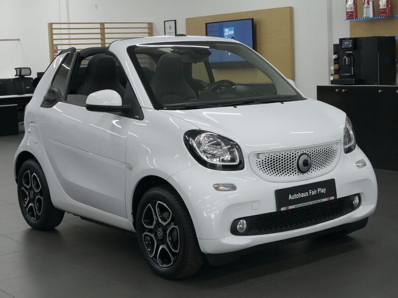 Gebraucht Smart ForTwo Cabrio Prime 90 PS (66 kW) 2017 Crystal white Cabrio