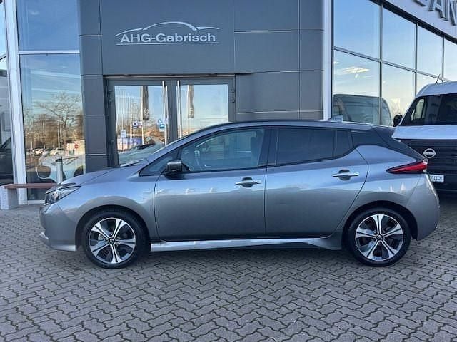 Gebraucht Nissan Leaf N-Connecta 110 kW (150 PS) 2021 Grau Kleinwagen