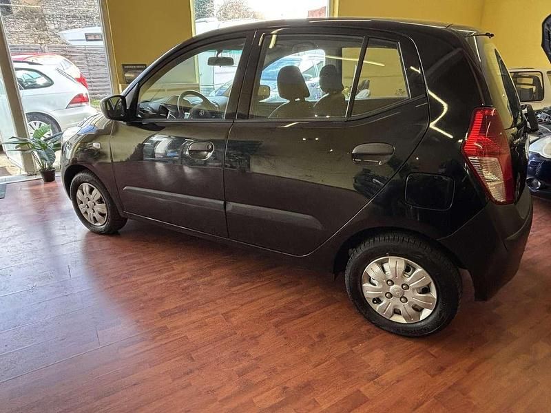 Gebraucht Hyundai i10 Classic 67 PS (49 kW) 2010 Schwarz Kleinwagen