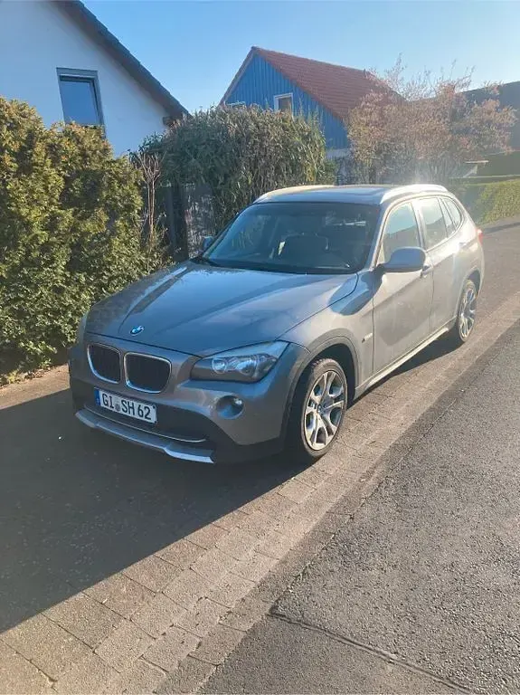 Second-hand BMW X1 143 CP (105 kW) 2011 Argintiu SUV