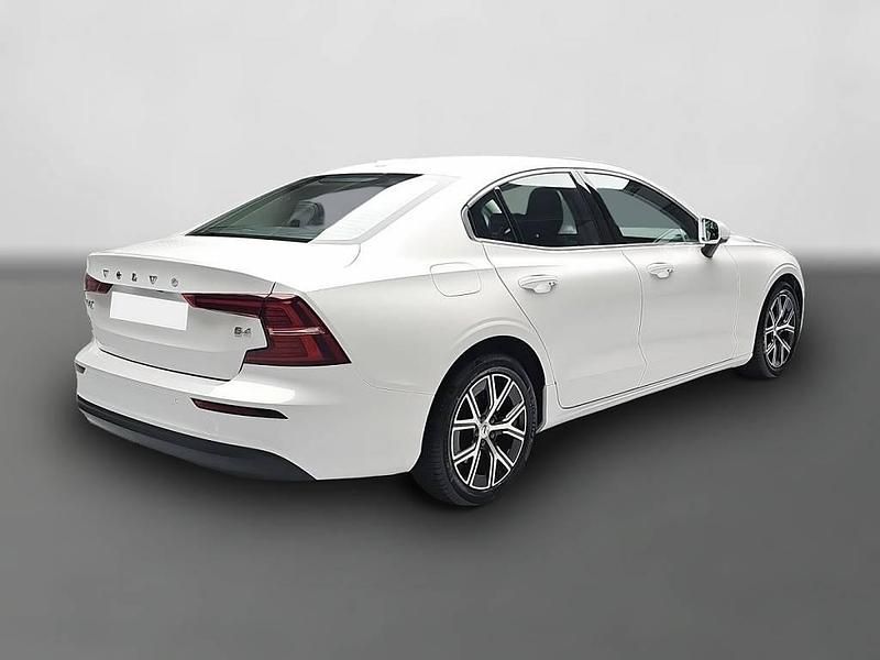 Gebraucht Volvo S60 Core 197 PS (144 kW) 2024 Weiß Limousine