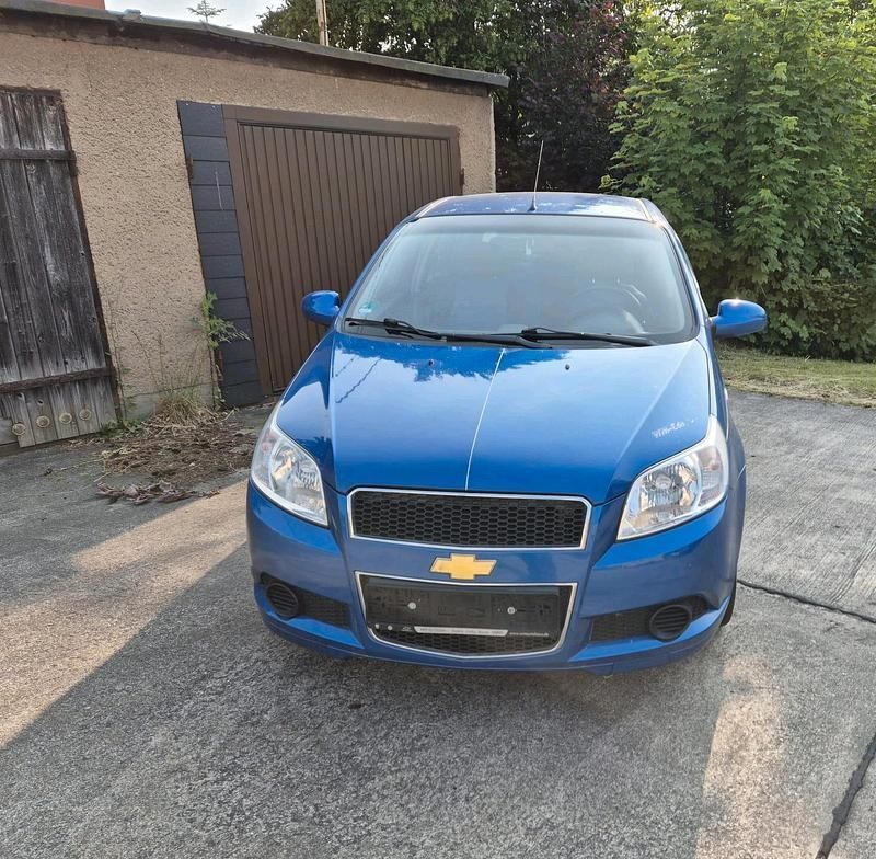 Blau Gebraucht 2008 Chevrolet Aveo Kleinwagen | 1.188 € (Fairer Preis) - Bild 1/4