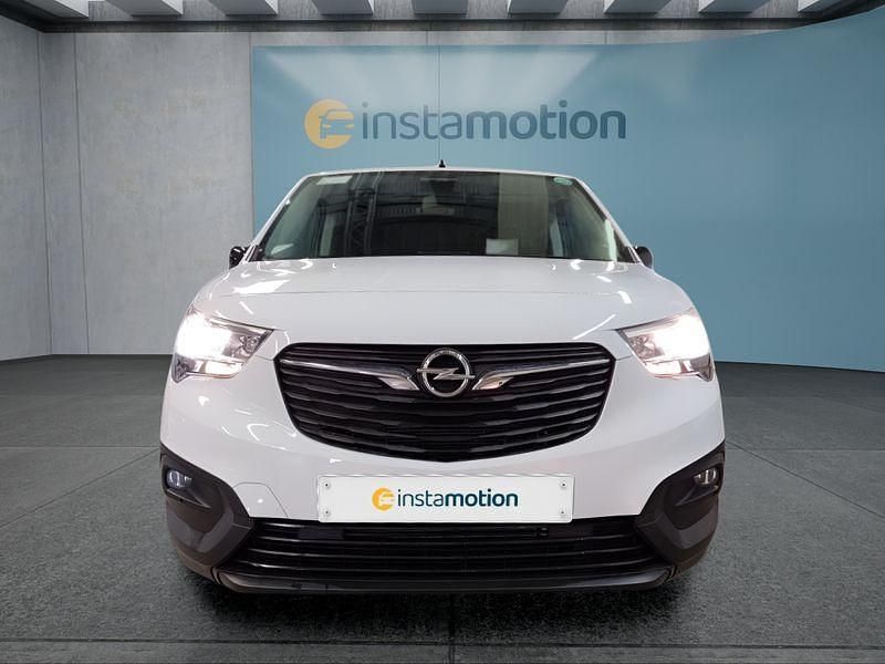 Gebraucht Opel Combo-e Life 100 kW (136 PS) 2024 Weiß Limousine