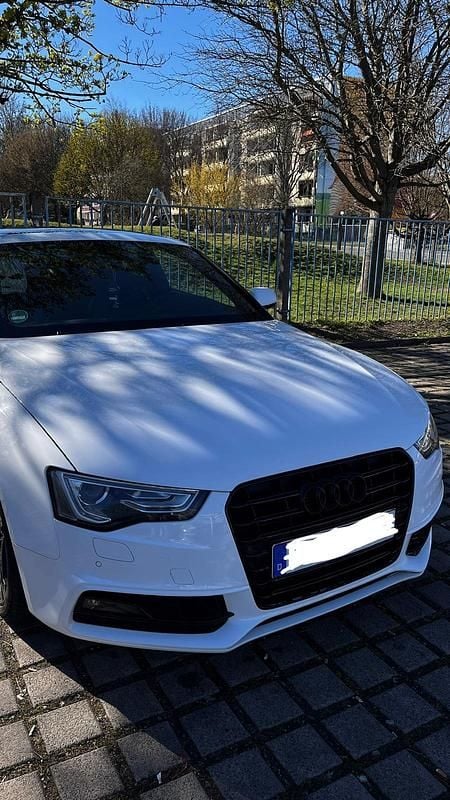 Gebraucht Audi A5 170 PS (125 kW) 2015 Weiß Coupé