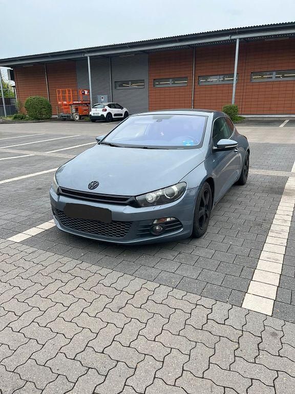 Grau Gebraucht 2009 VW Scirocco Coupé | 5.000 € (Guter Preis) - Bild 1/4