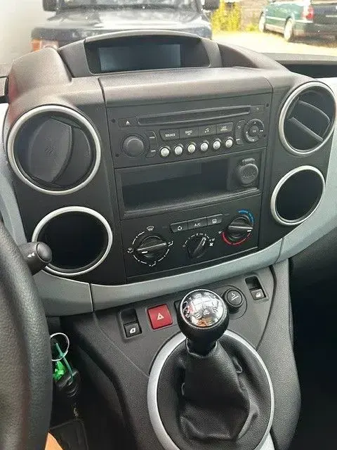 Gebraucht Citroën Berlingo 98 PS (72 kW) 2014 Weiß Van / Kleinbus