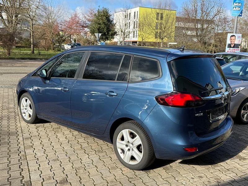 Gebraucht Opel Zafira Tourer Edition 140 PS (102 kW) 2015 Blau Van / Kleinbus