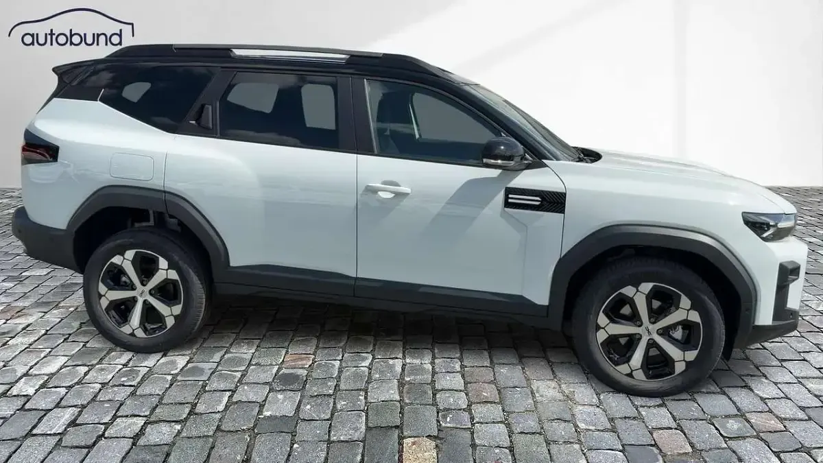 Neu Dacia Bigster Celebration 140 PS (102 kW) 2026 Arktisweiss zweifarbig SUV
