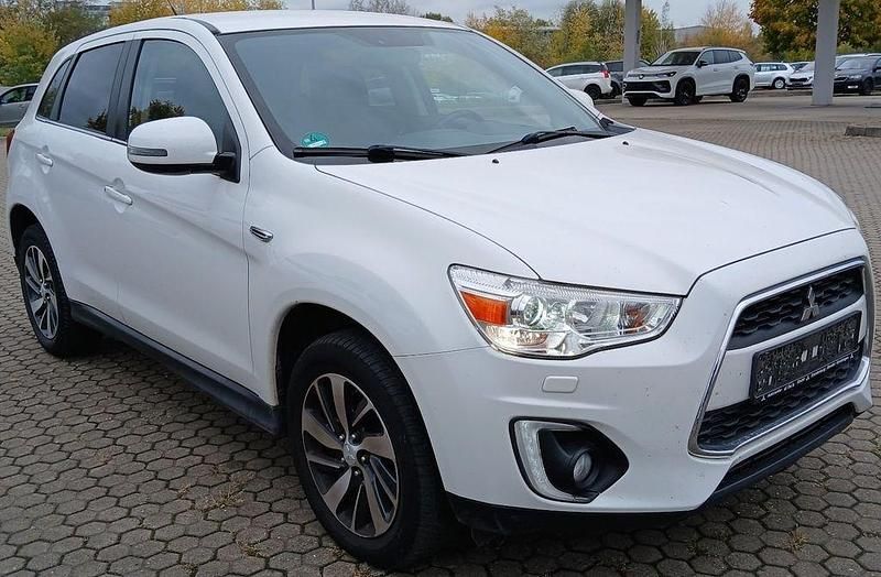 Perlmutt weiss perleff (metallic) Gebraucht 2014 Mitsubishi ASX Edition SUV | 6.898 € (Superpreis) - Bild 1/4