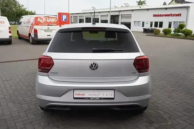 Gebraucht VW Polo 2019 Silber Kleinwagen