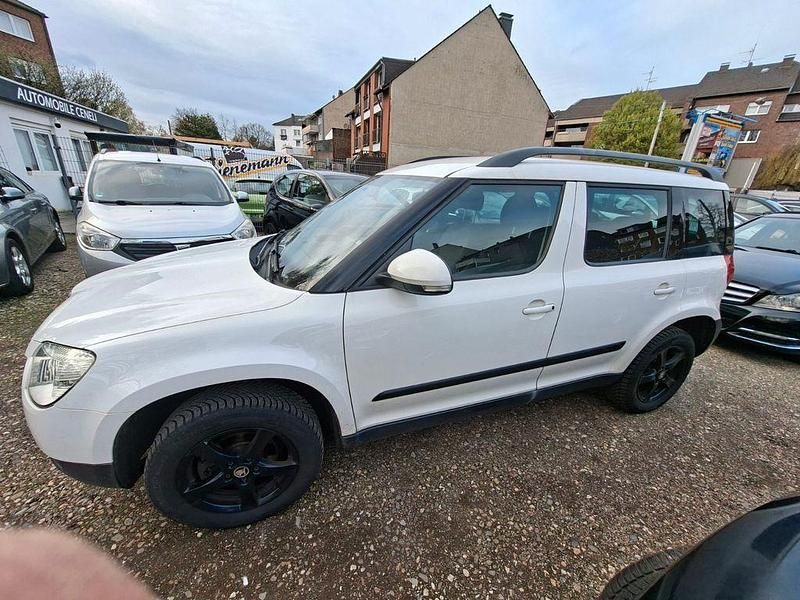 Gebraucht Skoda Yeti Plus Edition 105 PS (77 kW) 2011 Weiß SUV