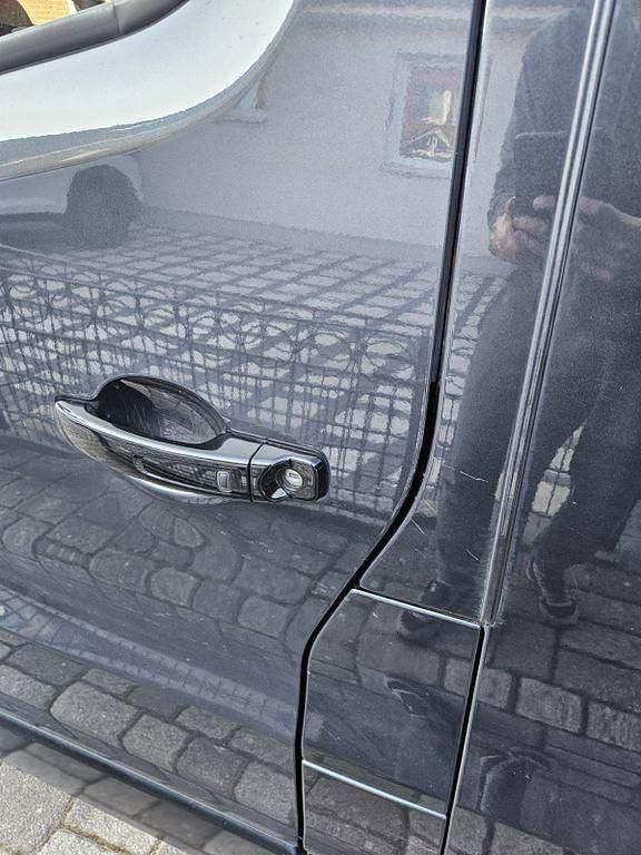 Gebraucht Renault Trafic 145 PS (106 kW) 2018 Grau Van / Kleinbus