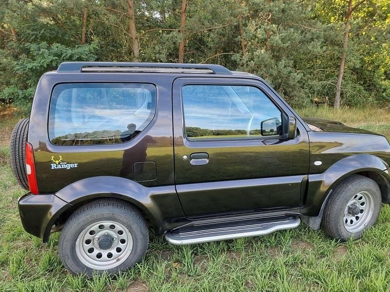 Gebraucht Suzuki Jimny Comfort 84 PS (61 kW) 2017 Braun SUV