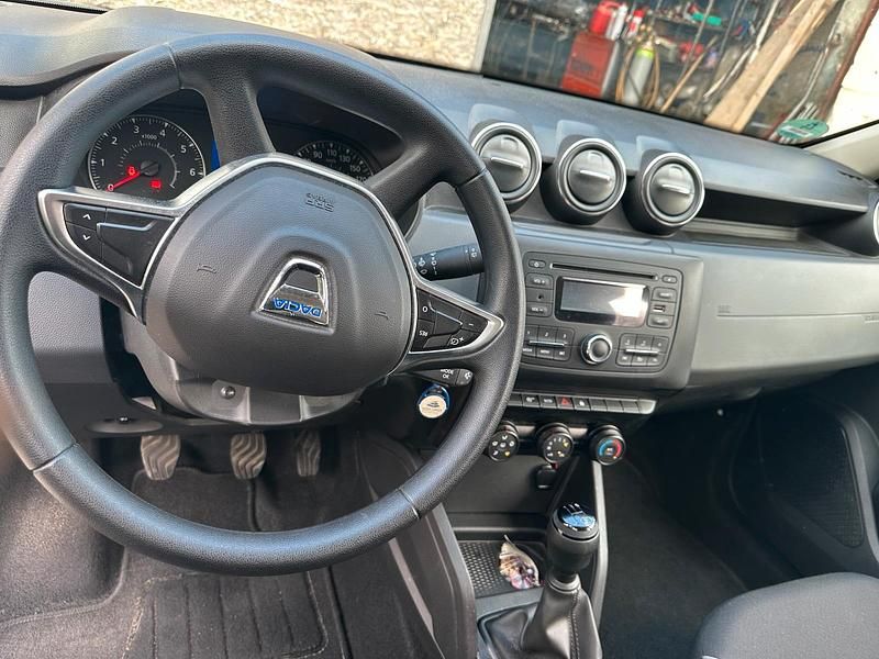 Gebraucht Dacia Duster 101 PS (74 kW) 2020 Weiß SUV