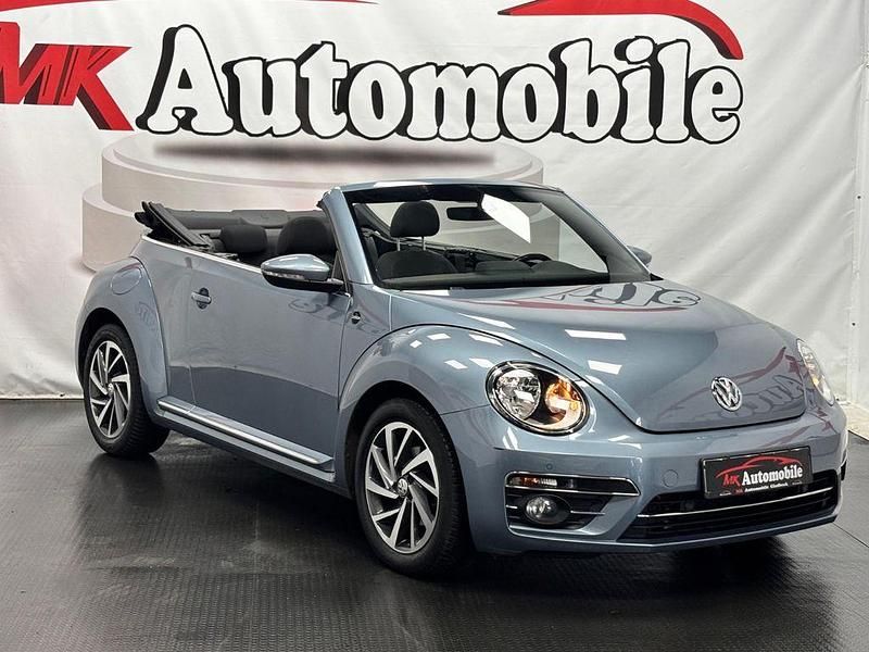 Blau Gebraucht 2018 VW Beetle Design Cabrio | 15.990 € (Fairer Preis) - Bild 1/4