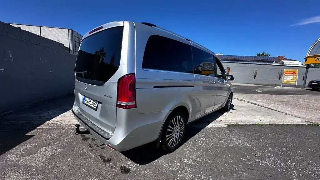 Gebraucht Mercedes V250 Avantgarde 190 PS (139 kW) 2014 Silber Van / Kleinbus