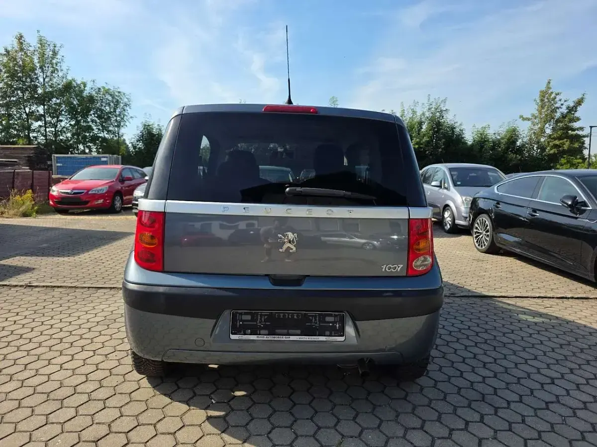Gebraucht Peugeot 1007 Premium 73 PS (53 kW) 2005 Gris fer Van / Kleinbus