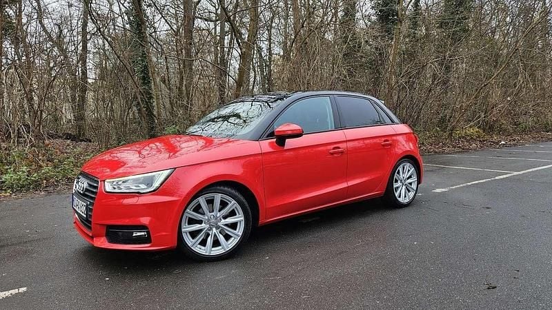 Rot Gebraucht 2018 Audi A1 Sportback Kleinwagen | 15.580 € (Superpreis) - Bild 1/4