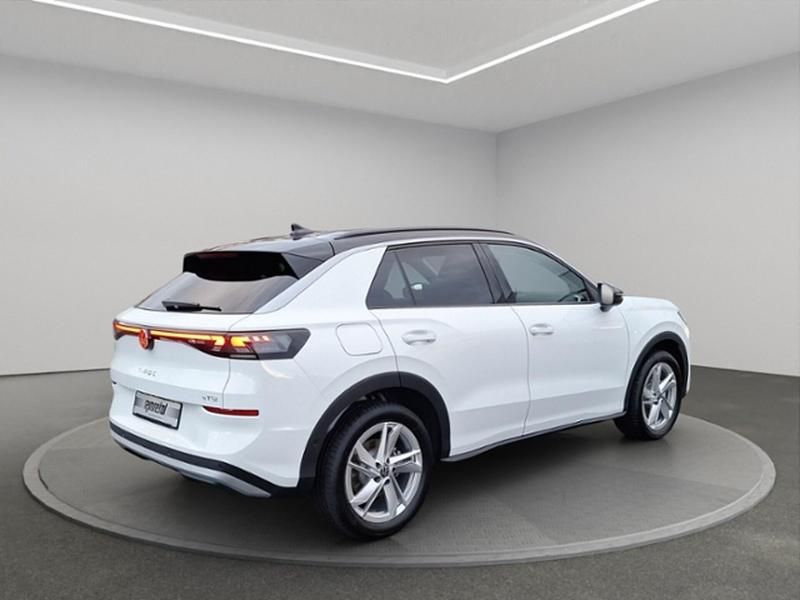 Gebraucht VW T-Roc Life 150 PS (110 kW) 2026 SUV