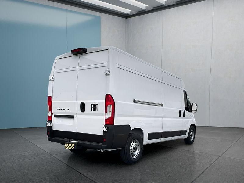 Gebraucht Fiat Ducato 140 PS (102 kW) 2025 Weiß Van