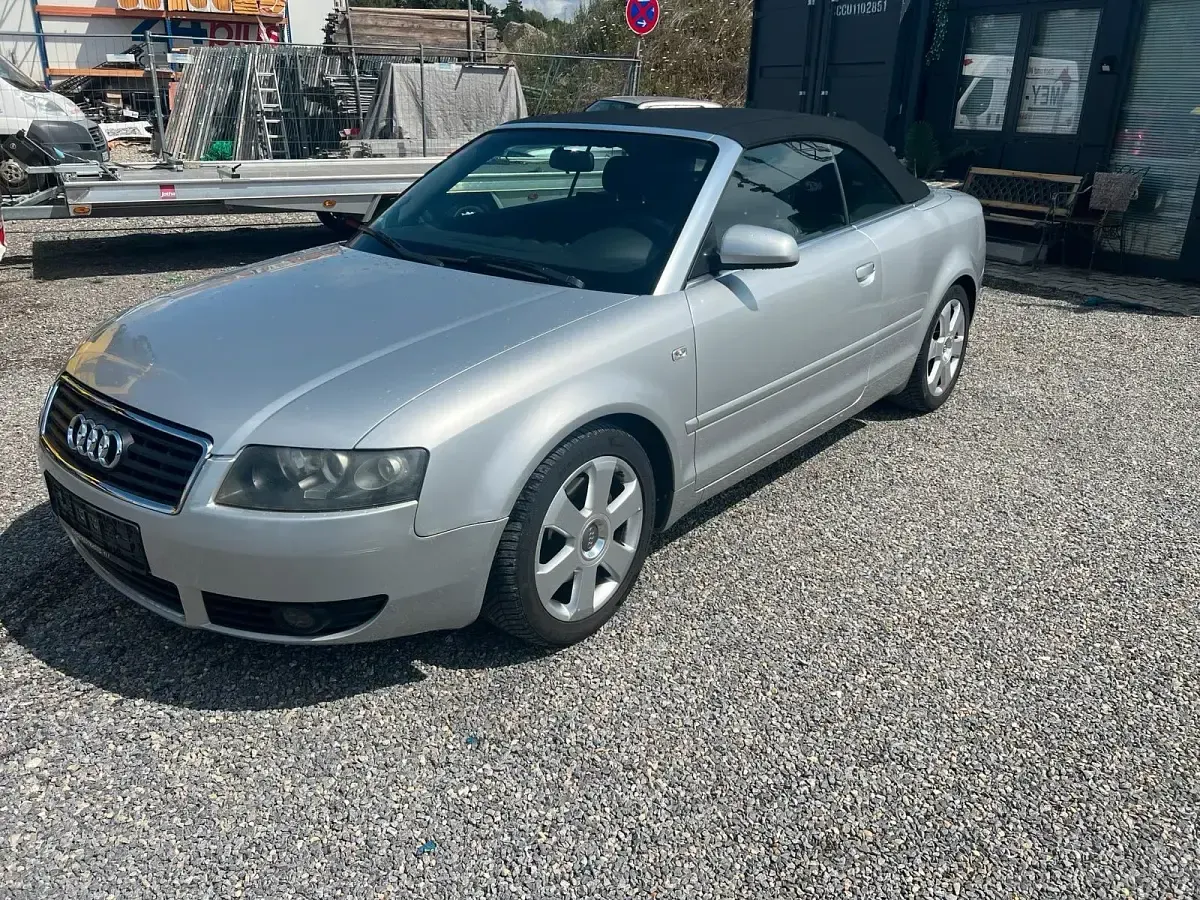 Gebraucht Audi A4 Cabriolet 163 PS (119 kW) 2004 Grau Cabrio