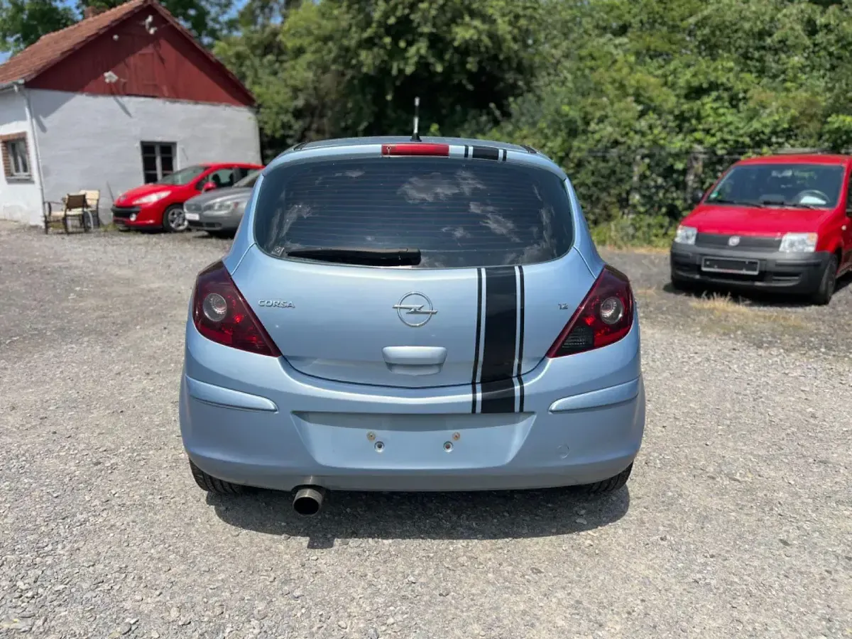 Gebraucht Opel Corsa Catch Me 80 PS (58 kW) 2007 Aeroblau/air blue Kleinwagen