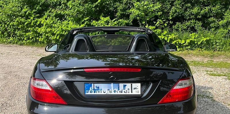 Gebraucht Mercedes SLK200 184 PS (135 kW) 2014 Schwarz Cabrio