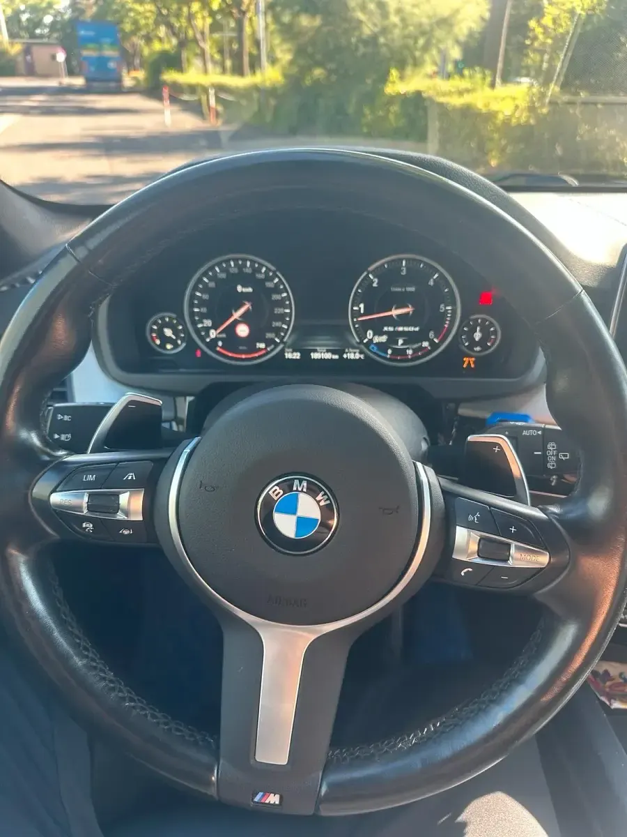 Gebraucht BMW X5 381 PS (280 kW) 2015 Schwarz SUV
