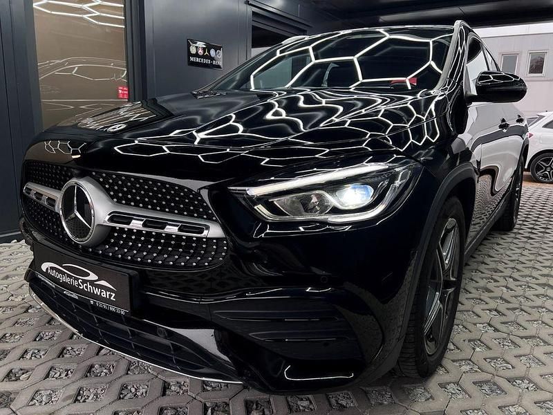 Gebraucht Mercedes GLA200 AMG line 150 PS (110 kW) 2021 Amg nachtschwarz SUV