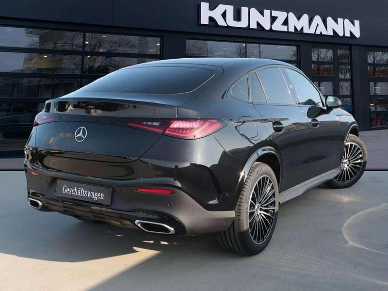 Gebraucht Mercedes GLC220 AMG 197 PS (144 kW) 2026 Obsidianschwarz metallic Coupé