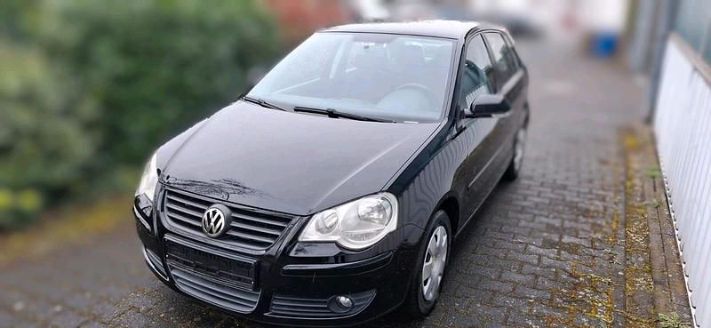 Gebraucht VW Polo 60 PS (44 kW) 2009 Schwarz Kleinwagen