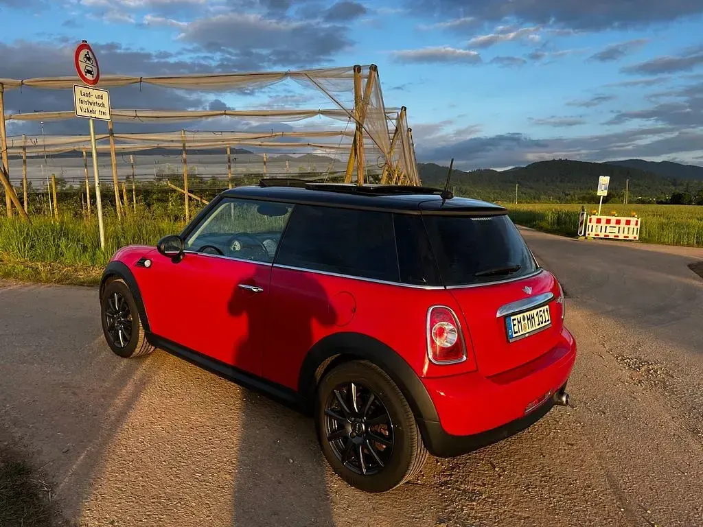 Gebraucht Mini Cooper D 112 PS (82 kW) 2013 Rot Kleinwagen