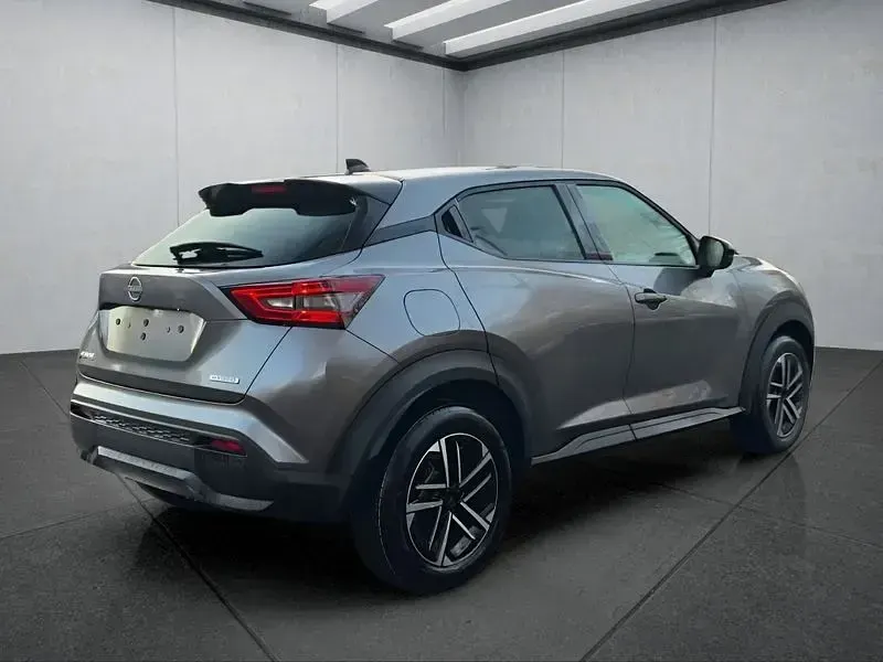 Neu Nissan Juke 143 PS (105 kW) 2025 Grau SUV