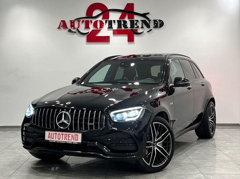Schwarz Gebraucht 2021 Mercedes GLC43 AMG AMG SUV | 51.900 € (Fairer Preis) - Bild 1/4