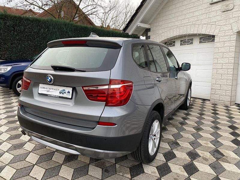 Gebraucht BMW X3 Advantage 184 PS (135 kW) 2012 Grau SUV