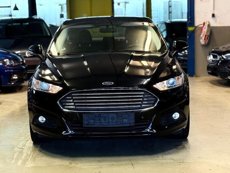 Gebraucht Ford Mondeo Trend 150 PS (110 kW) 2018 Schwarz Limousine