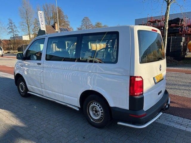 Gebraucht VW Transporter 150 PS (110 kW) 2018 Weiß Van
